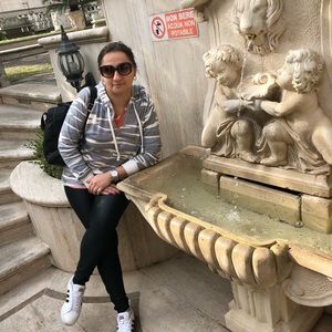 Meet your Posher, Natasha